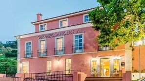 Exterior - WOT Sarrazola Soul (Sintra)