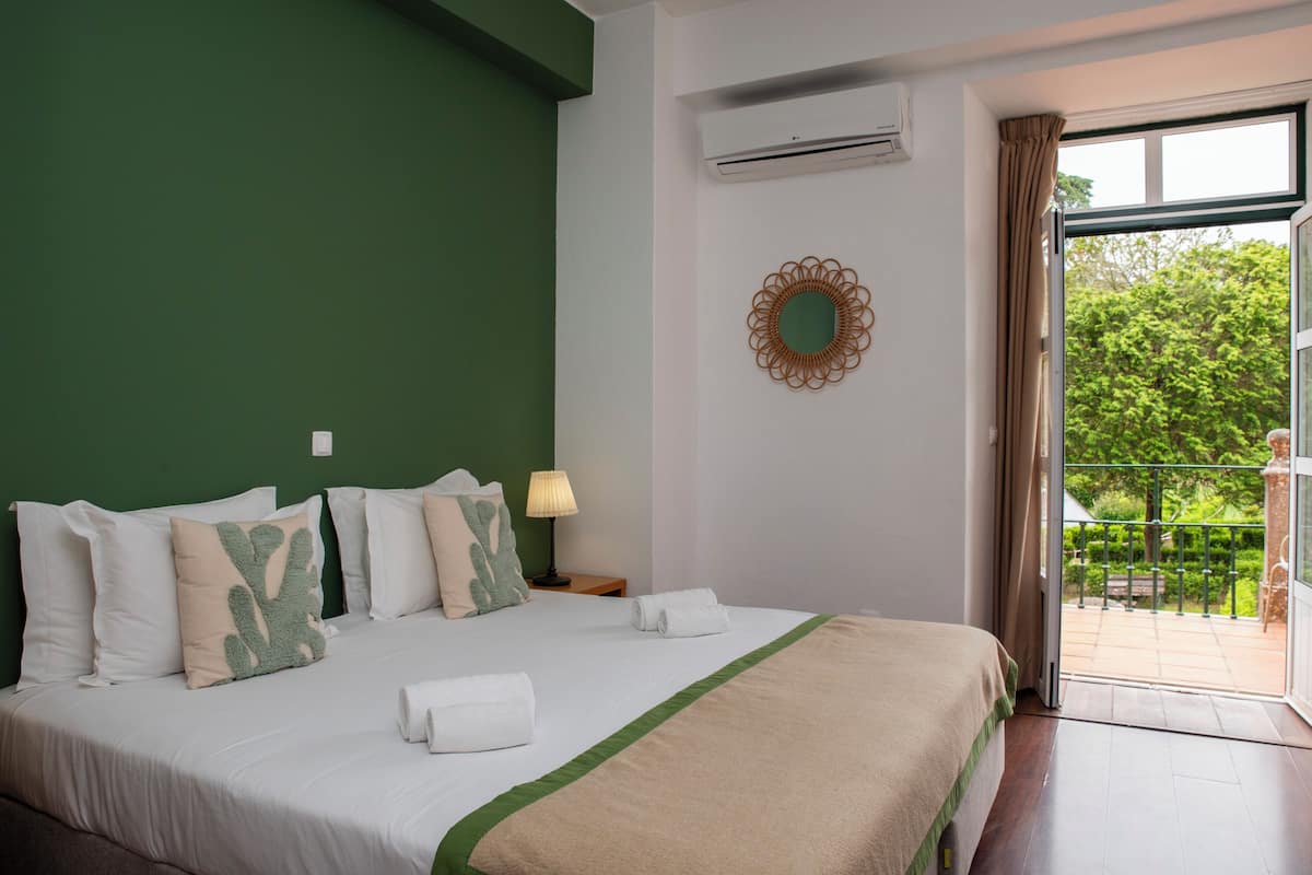Superior kamer, 1 twee- of 2 eenpersoonsbedden, balkon | Gratis wifi, beddengoed