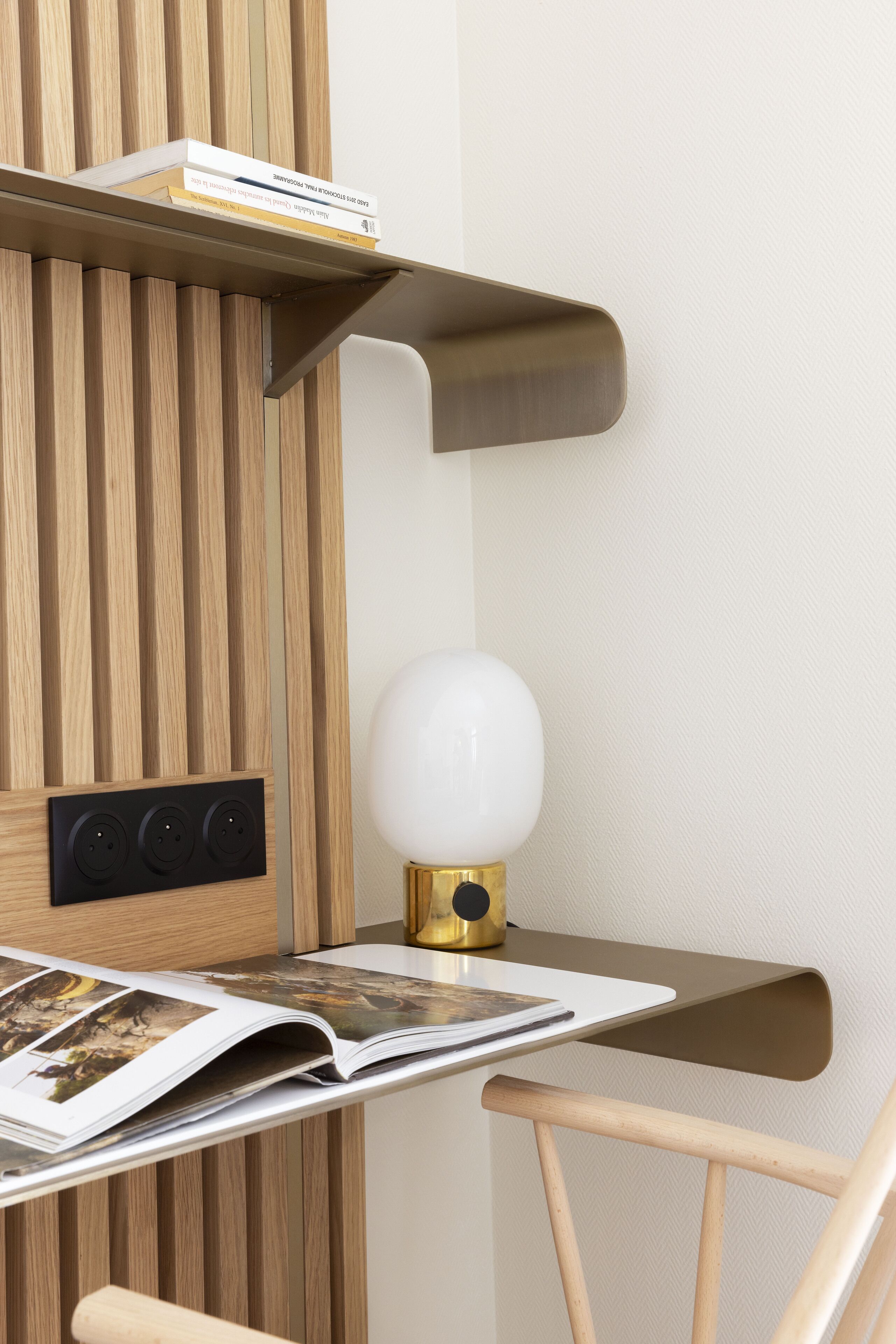 suite | premium bedding, minibar, in-room safe, desk