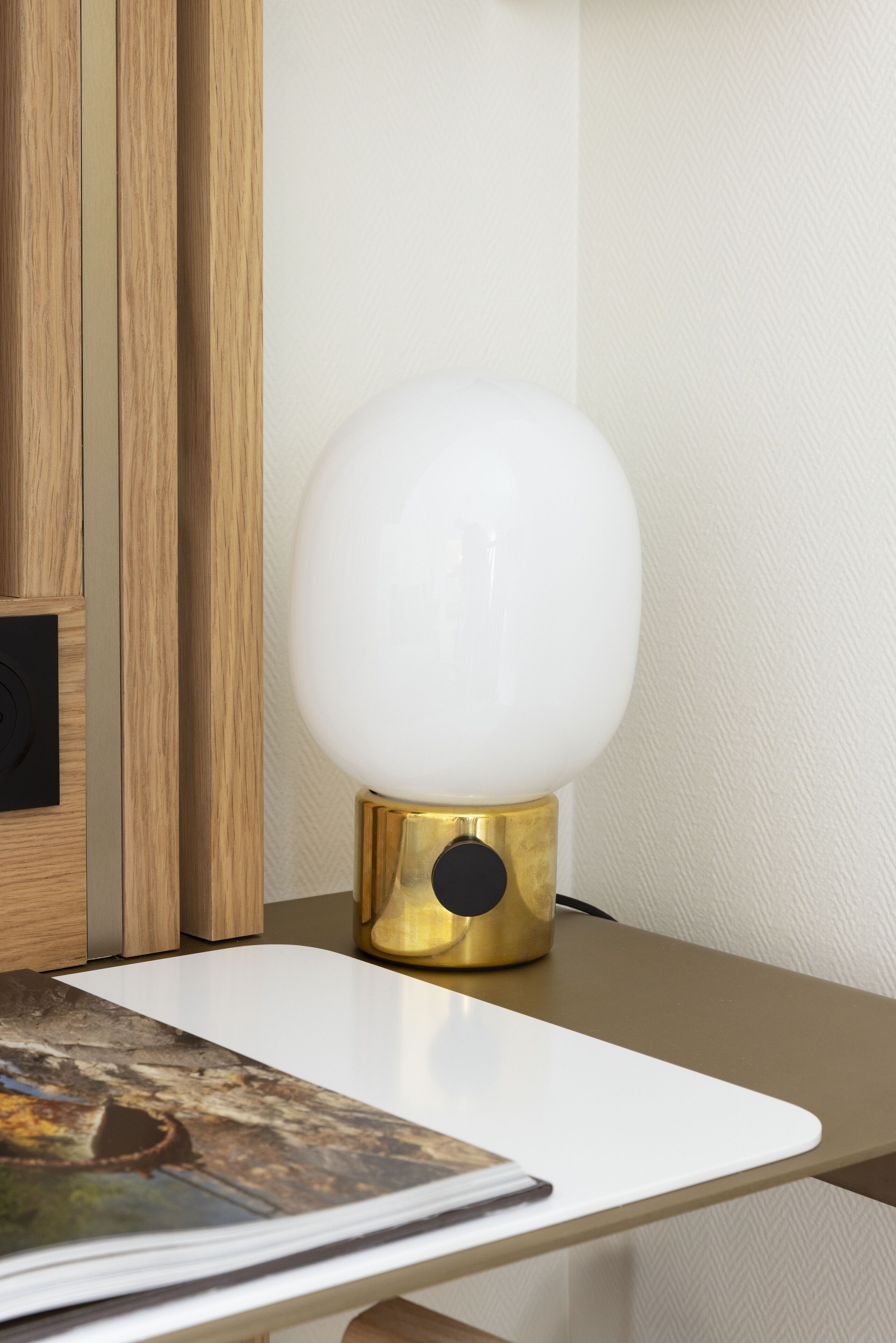 suite | premium bedding, minibar, in-room safe, desk