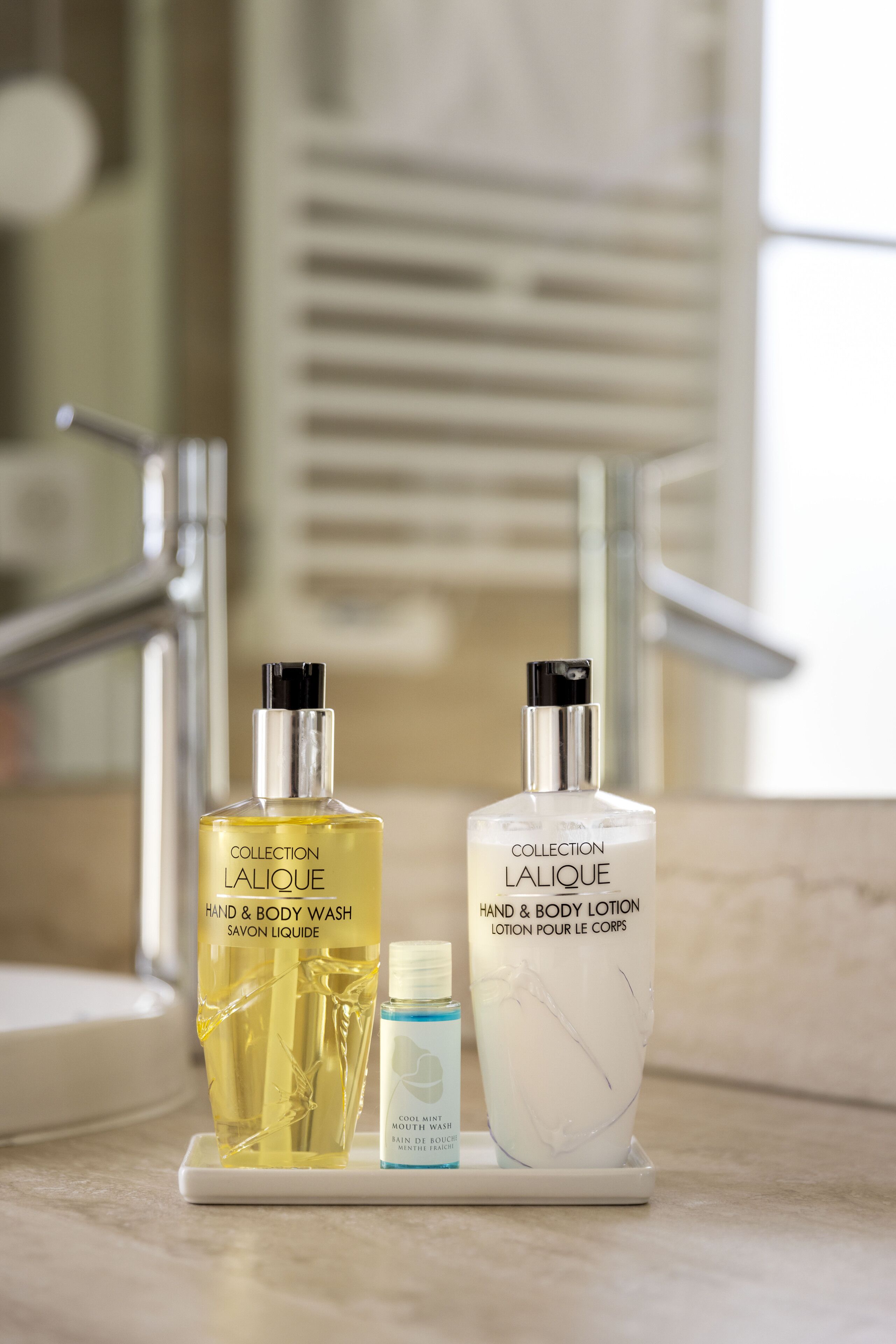 suite | premium bedding, minibar, in-room safe, desk