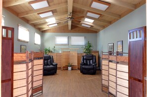 Interior - Carmel Resort and Wellness Center (Carmel Valley)