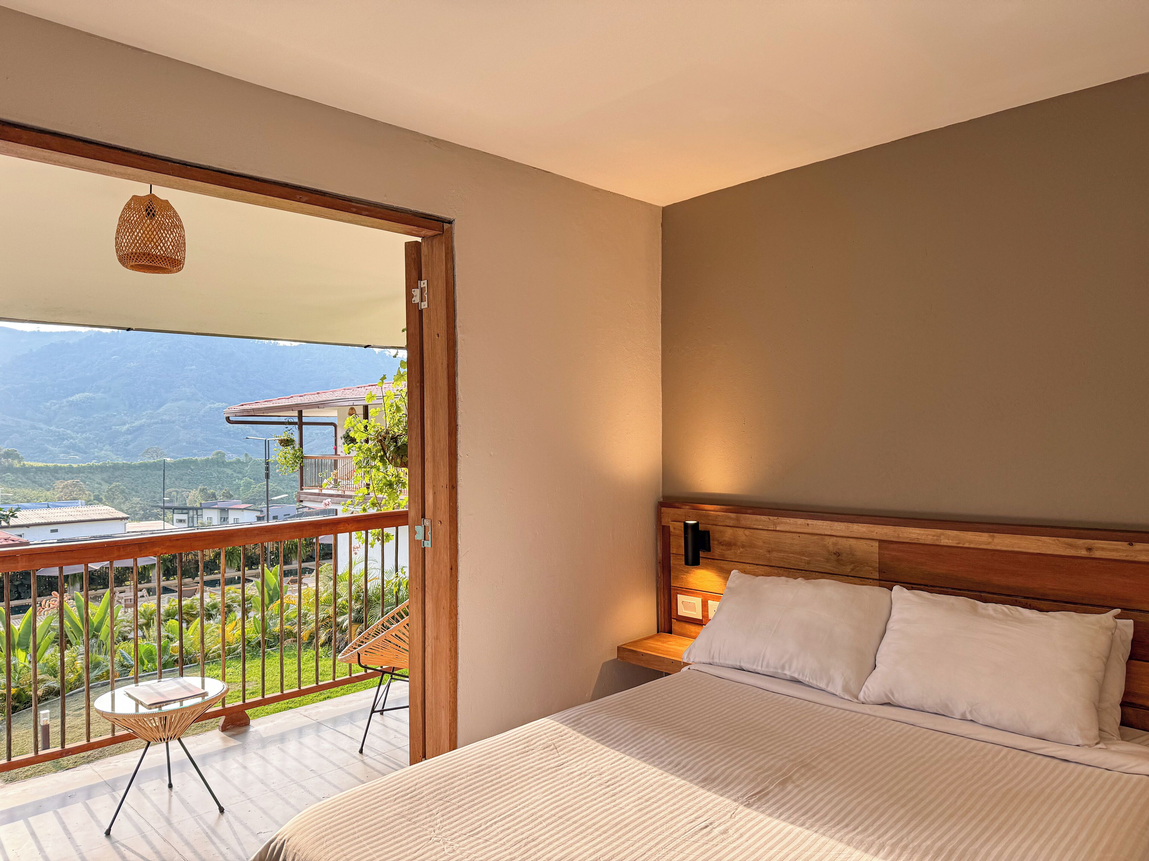 Edredons de pluma, individualmente decorados, individualmente mobiliados