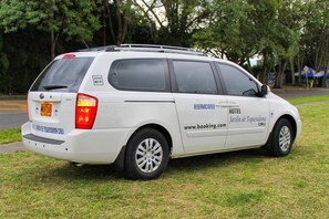 Parking - Hotel Jardin De Tequendama (Cali)