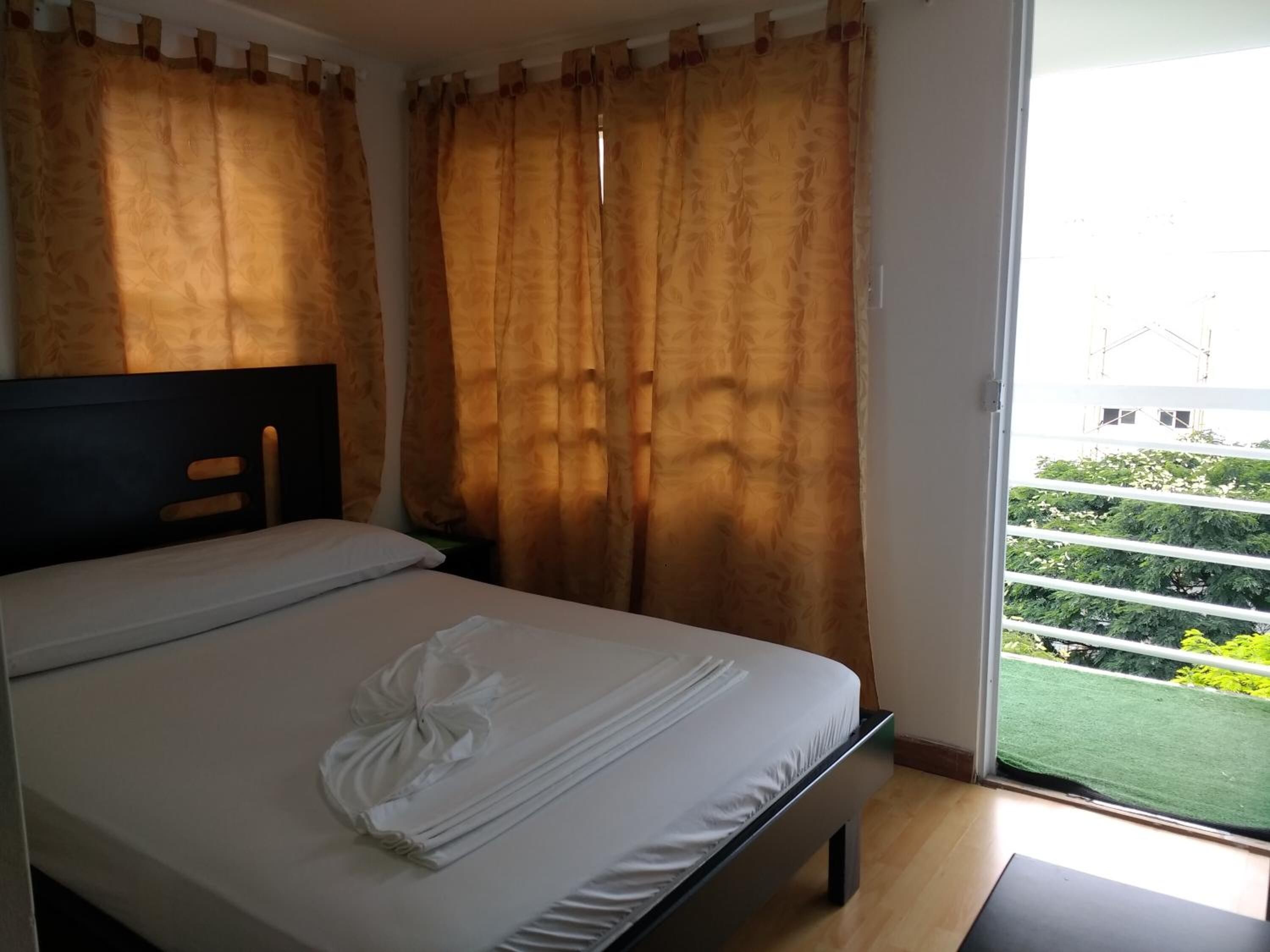 minibar, in-room safe, laptop workspace, free wifi