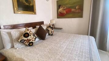 Superior Room | Free WiFi, bed sheets