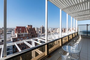 Balcony - AT Suites (Córdoba)
