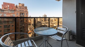 Balcony - AT Suites (Córdoba)