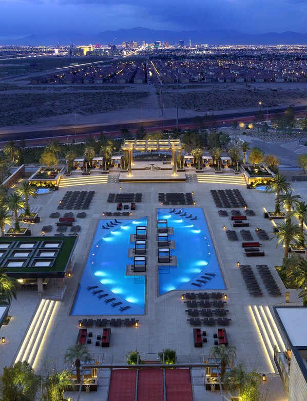 Seasonal outdoor pool, open 10:30 AM to 5:30 PM, pool loungers - M Resort Spa Casino (Henderson)