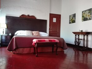 In-room safe, desk, iron/ironing board, rollaway beds