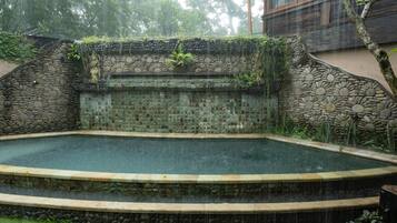 Deluxe Villa, 2 Bedrooms, Bathtub, Pool View | View from room