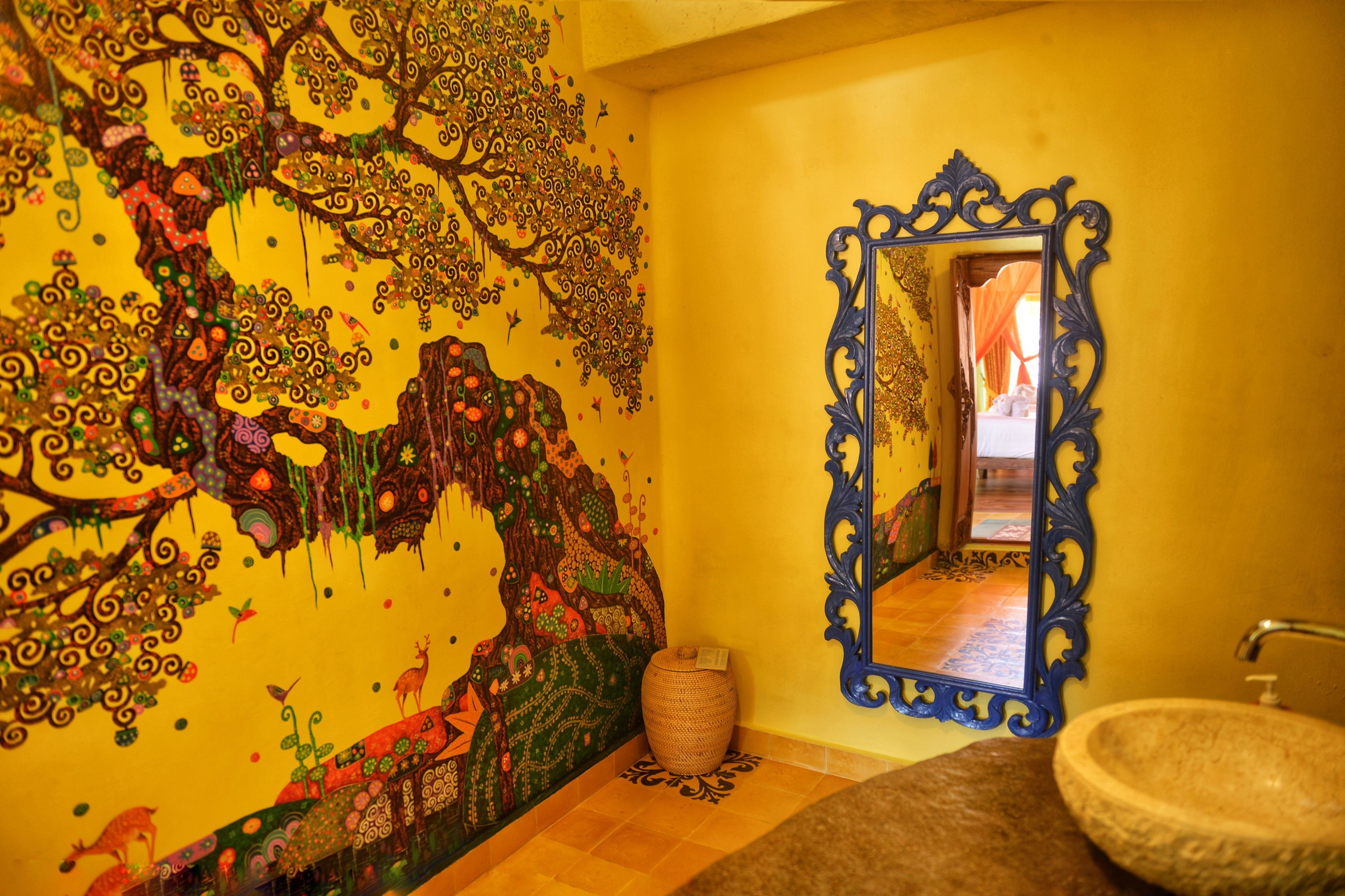 deluxe villa, 2 bedrooms, bathtub, pool view | bathroom | shower, free toiletries, hair dryer, towels