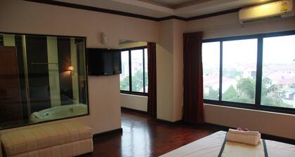Cheuang 2 Hotel