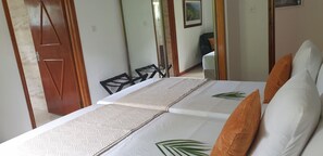 Zimmer, 2 Schlafzimmer (Triple Occupancy)