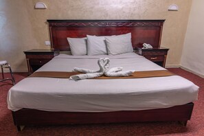1 bedroom, minibar, in-room safe, desk
