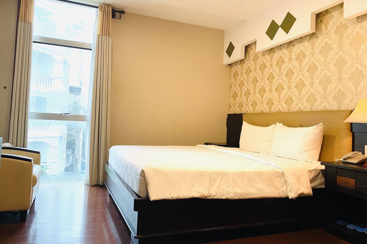 Quarto casal júnior (Deluxe) | Cofres nos quartos, Wi-Fi de cortesia, roupa de cama