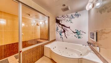 Bañera y ducha independientes, bañera de hidromasaje