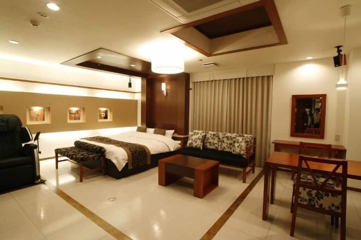 1 Schlafzimmer, Minibar, Schreibtisch, kostenloses WLAN