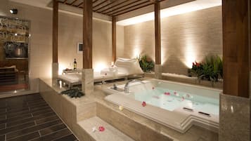 套房 | 室内 SPA 浴缸