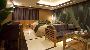 Habitación doble Deluxe | 1 habitación, minibar, escritorio y wifi gratis