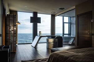 Panoramic Suite, Sea View | Water view