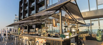 M1 Club Hotel