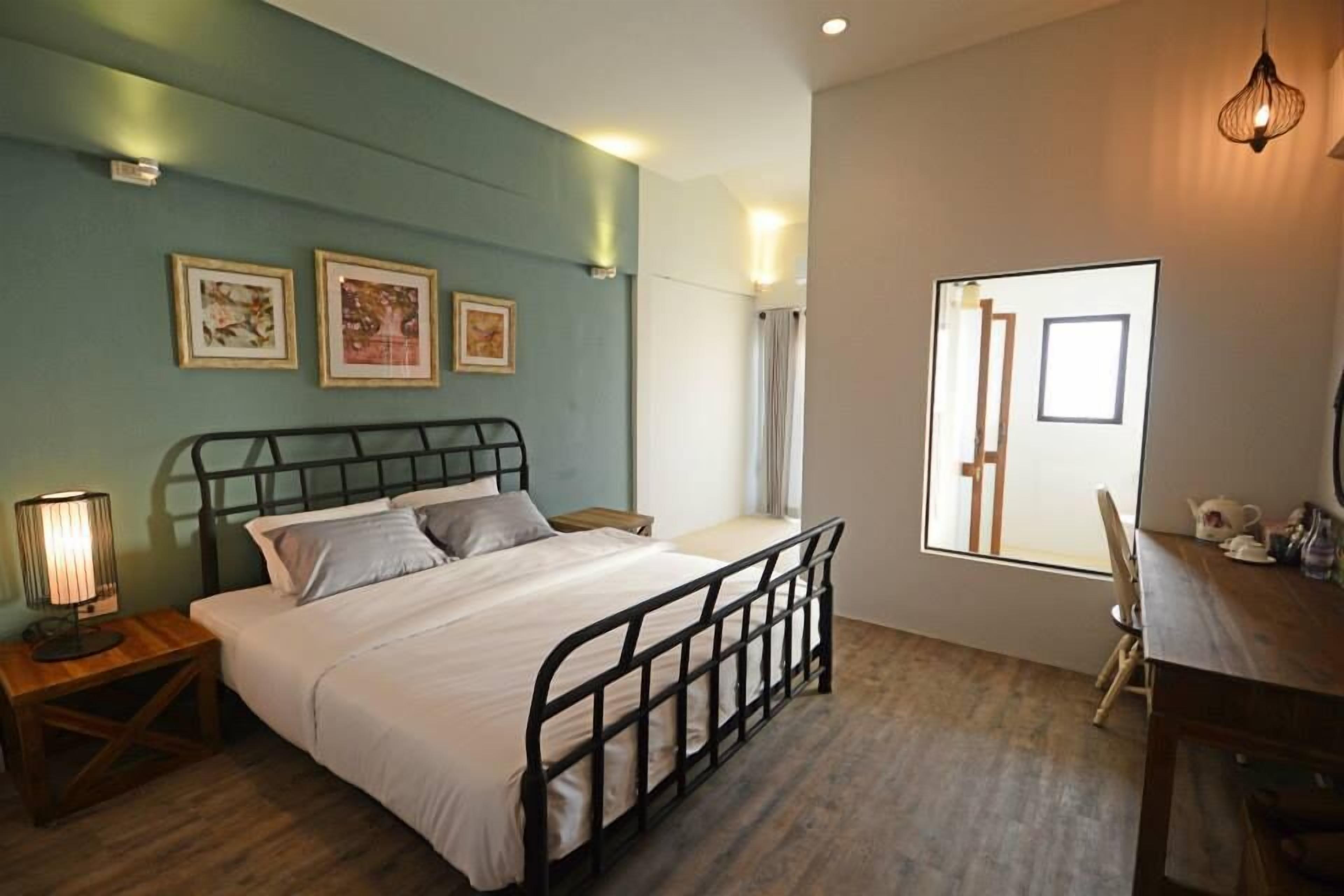 Habitación doble estándar, balcón | Minibar, escritorio y wifi gratis 