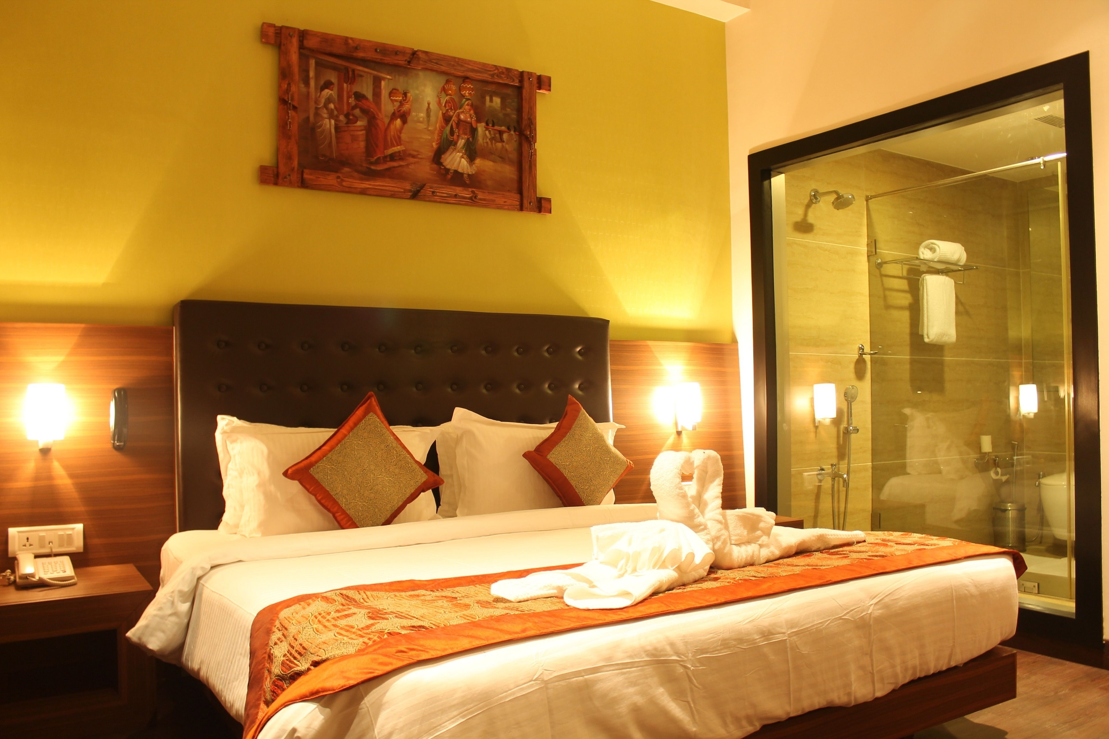 superior double room | 1 bedroom, premium bedding, in-room safe, desk