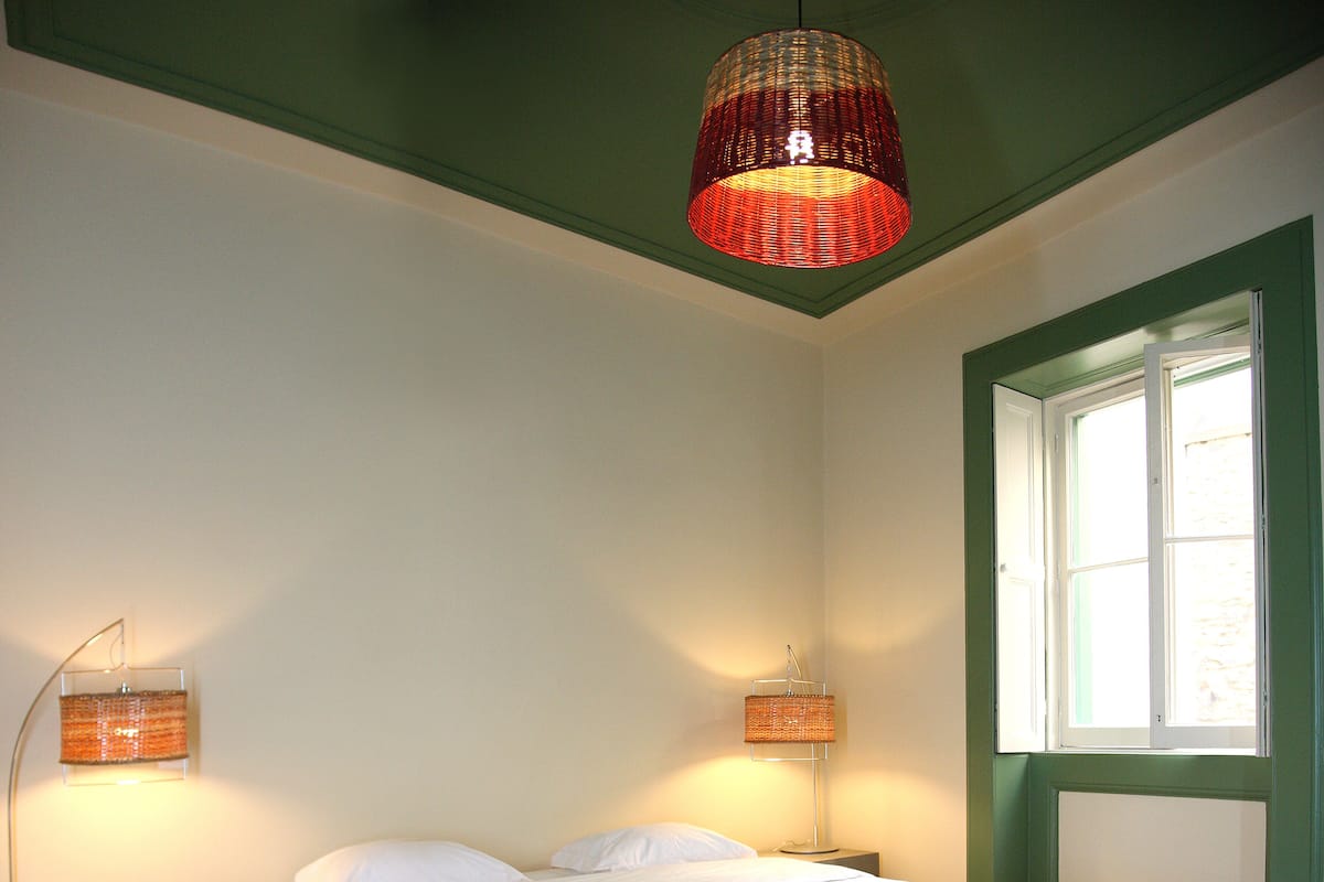 Egyptian cotton sheets, individually decorated, free WiFi
