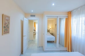 Ropa de cama de alta calidad y caja fuerte