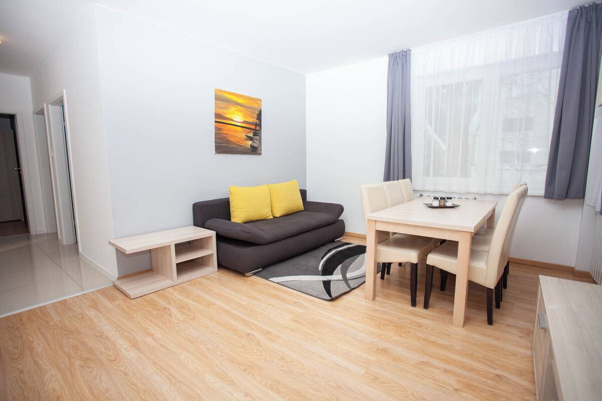 Apartment, 3 Bedrooms | Living area