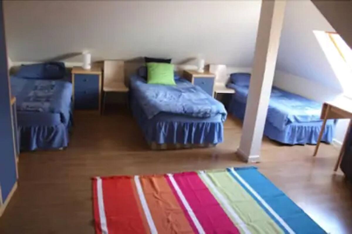 Studio, Multiple Beds (Triple) | Iron/ironing board, WiFi (free), bed sheets