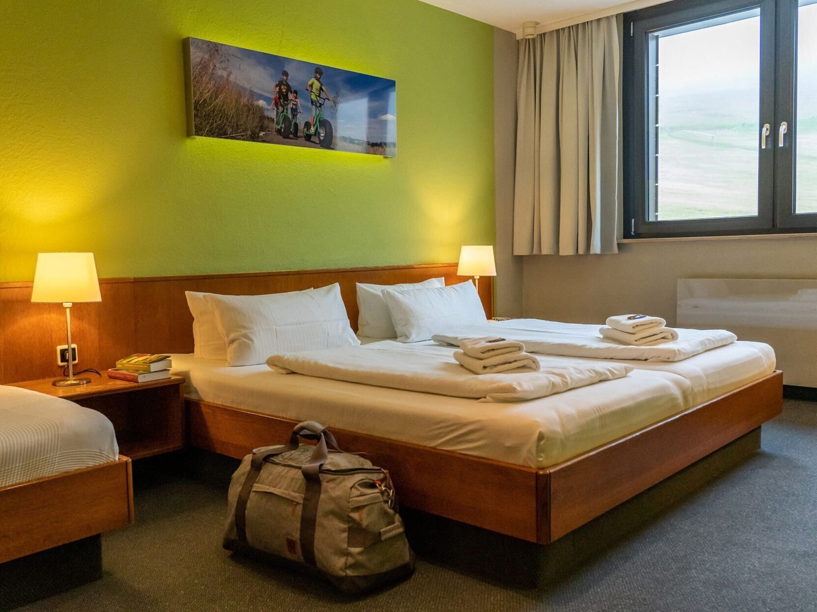Blackout drapes, free WiFi, bed sheets