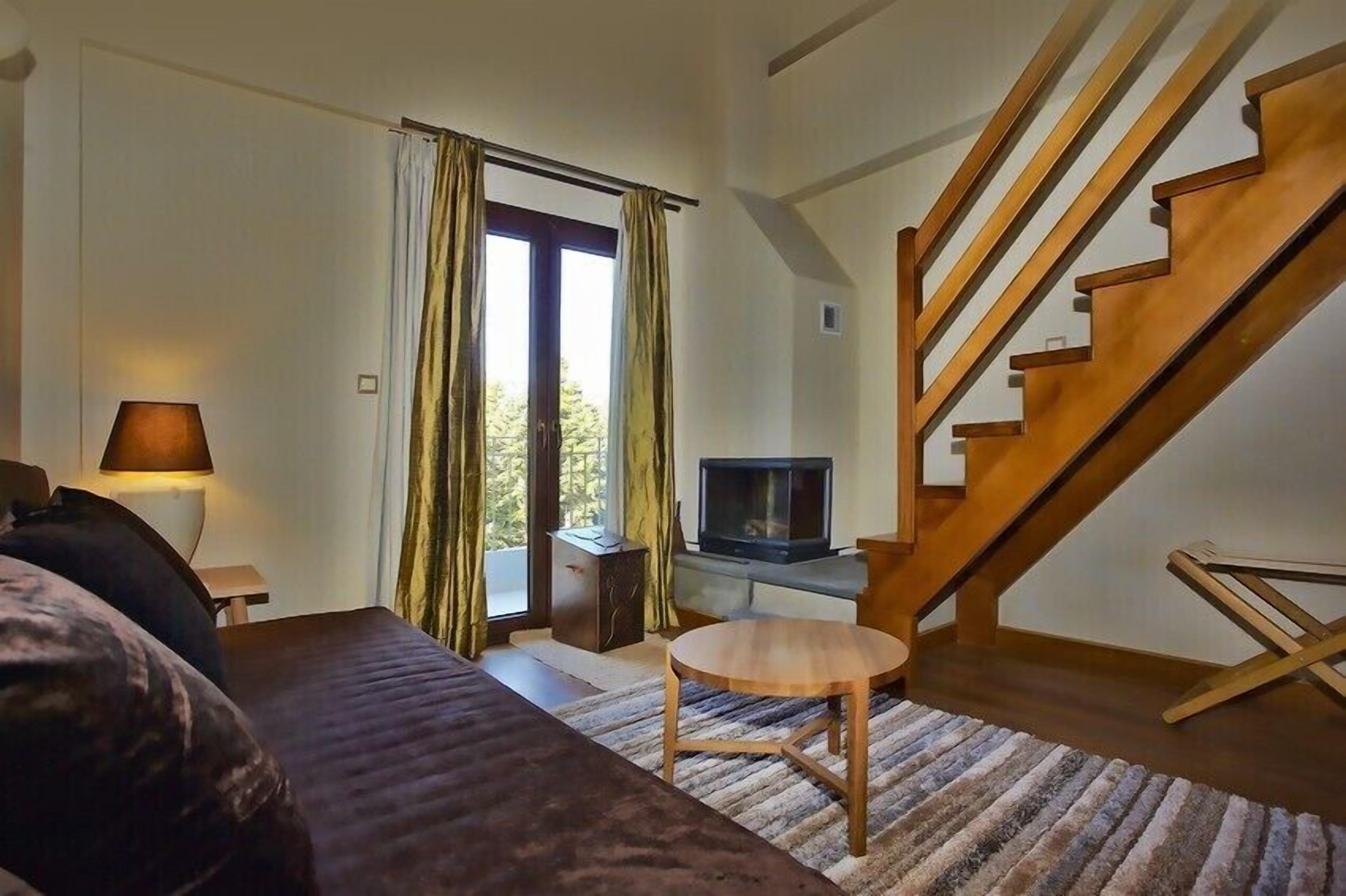 24-inch flat-screen tv with digital channels, tv