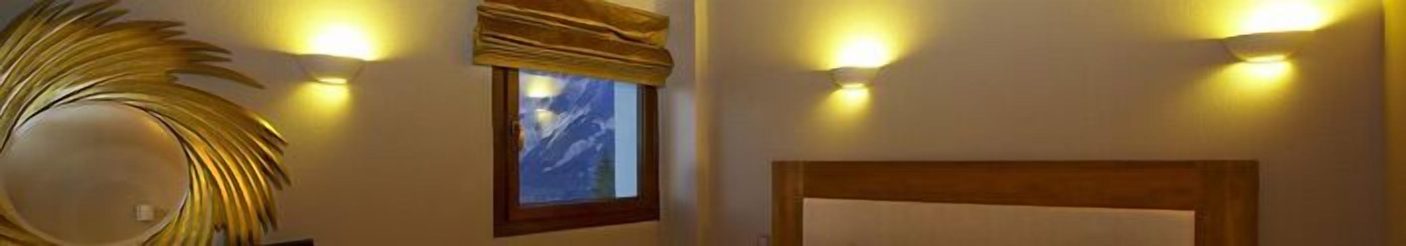 1 bedroom, premium bedding, soundproofing, iron/ironing board