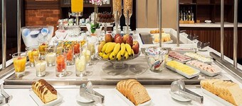 TRYP by Wyndham São Paulo Guarulhos Airport (Transit Hotel)