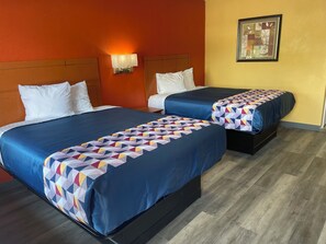 Deluxe Room, 2 Double Beds, Non Smoking