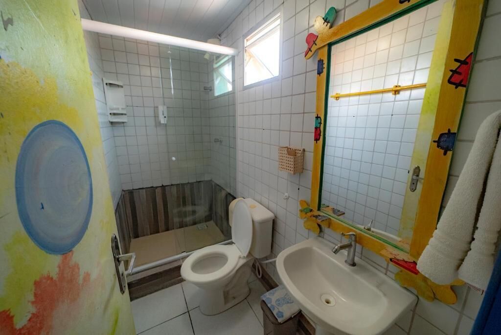 double room | bathroom | shower, free toiletries, towels