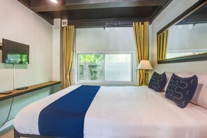Bàn, truy cập Internet không dây miễn phí 