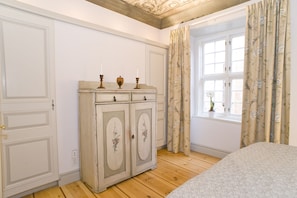 Luxury Apartment, 4 Bedrooms