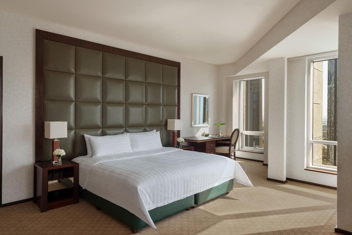 Free minibar items, in-room safe, desk, blackout drapes