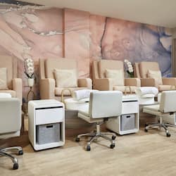 Couples treatment room(s), body treatments, hot stone massages
