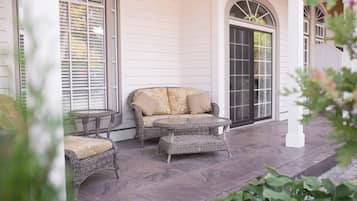 Villa, 2 Bedrooms | Terrace/patio