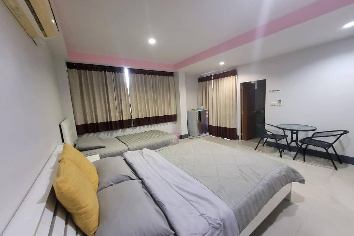 Desk, free WiFi, bed sheets