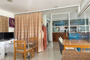 Dining - Kaewchantra Mansion (Chiang Mai)