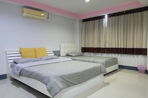 Bureau, Wi-Fi gratuit, draps fournis