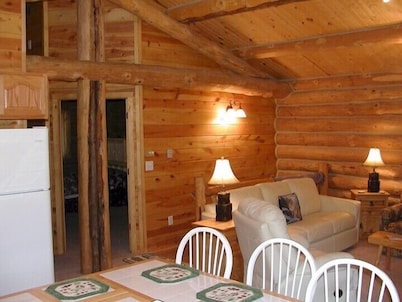 Trails End Lodge
