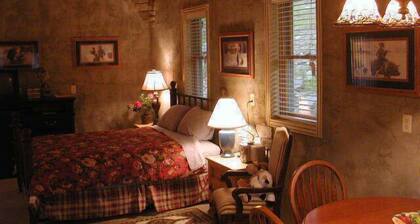 Poncho's and Lefty's Hideout