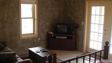 TV, DVD player