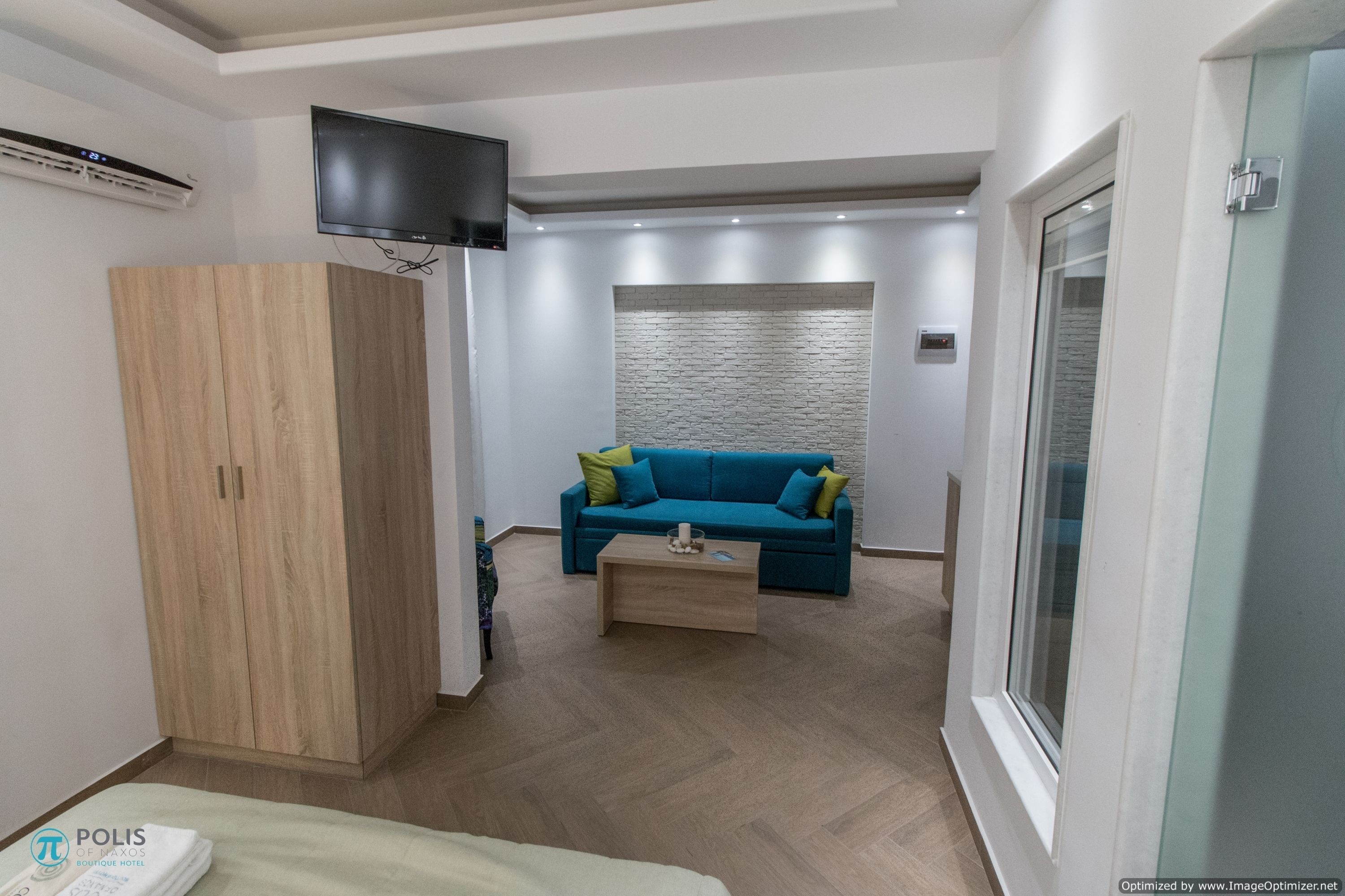 family suite, balcony | premium bedding, in-room safe, individually decorated